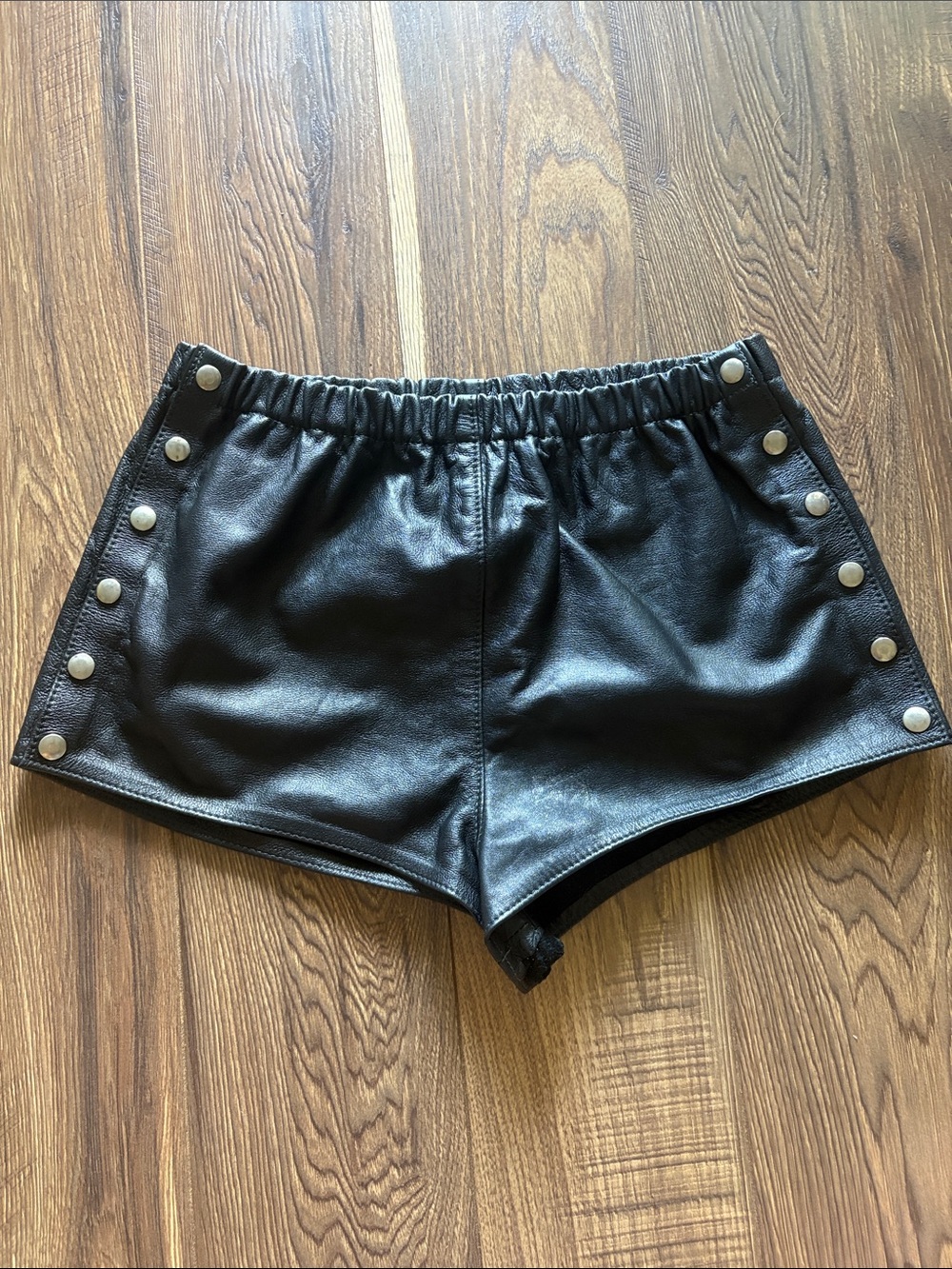 VINTAGE Black Leather Studded Shorts USA Womens Large Festival Biker Grunge 90s